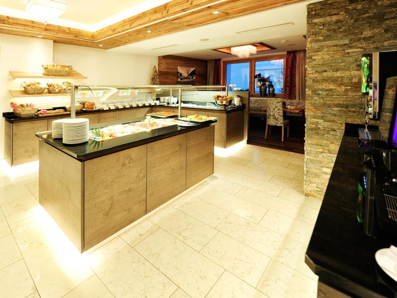 Hotel Ferienglueck Ischgl Zewnętrze zdjęcie