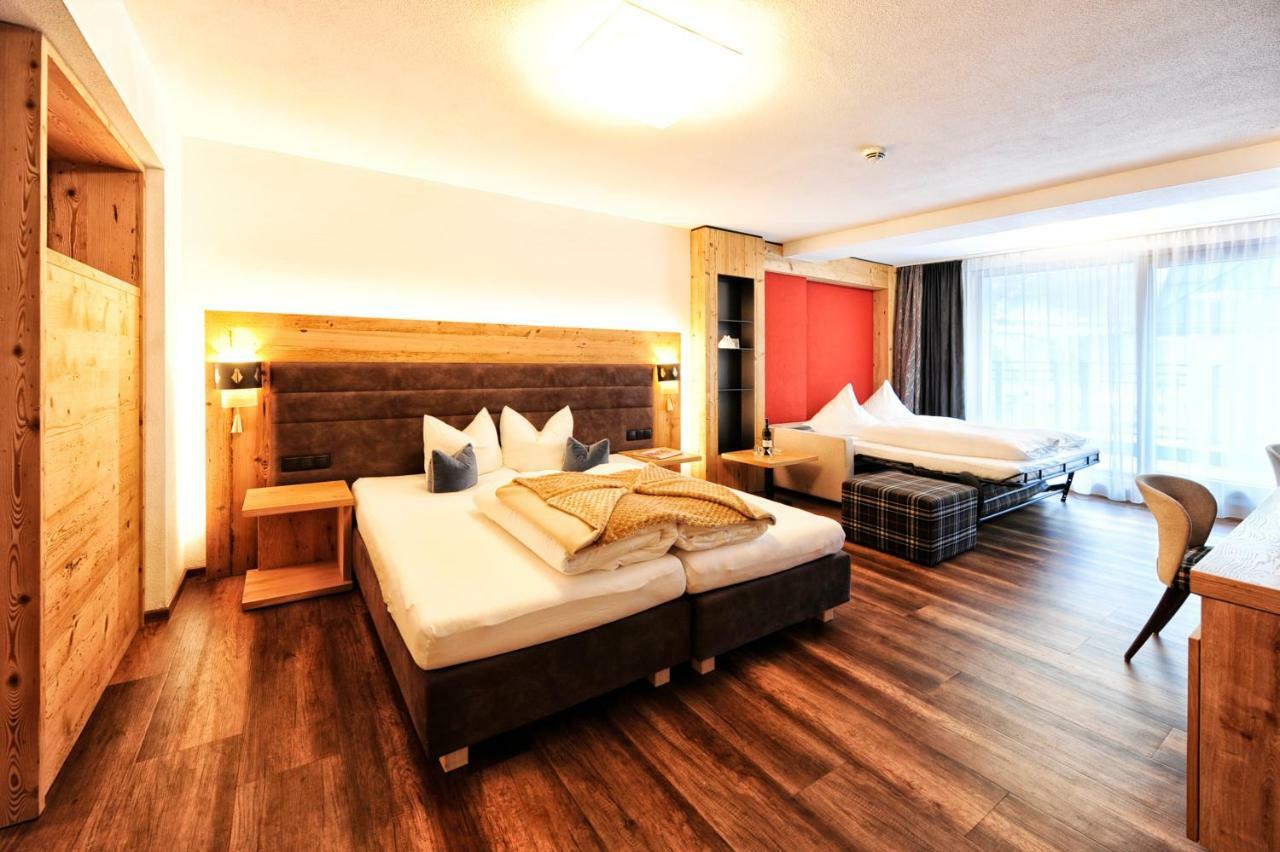 Hotel Ferienglueck Ischgl Zewnętrze zdjęcie